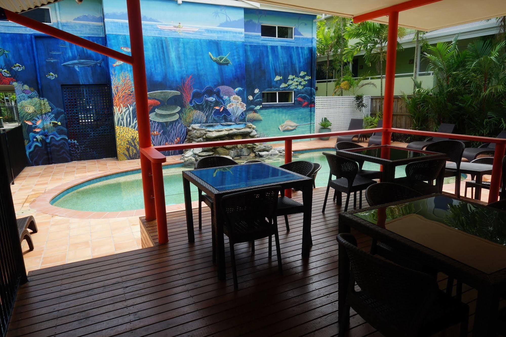 Port Douglas Motel Εξωτερικό φωτογραφία