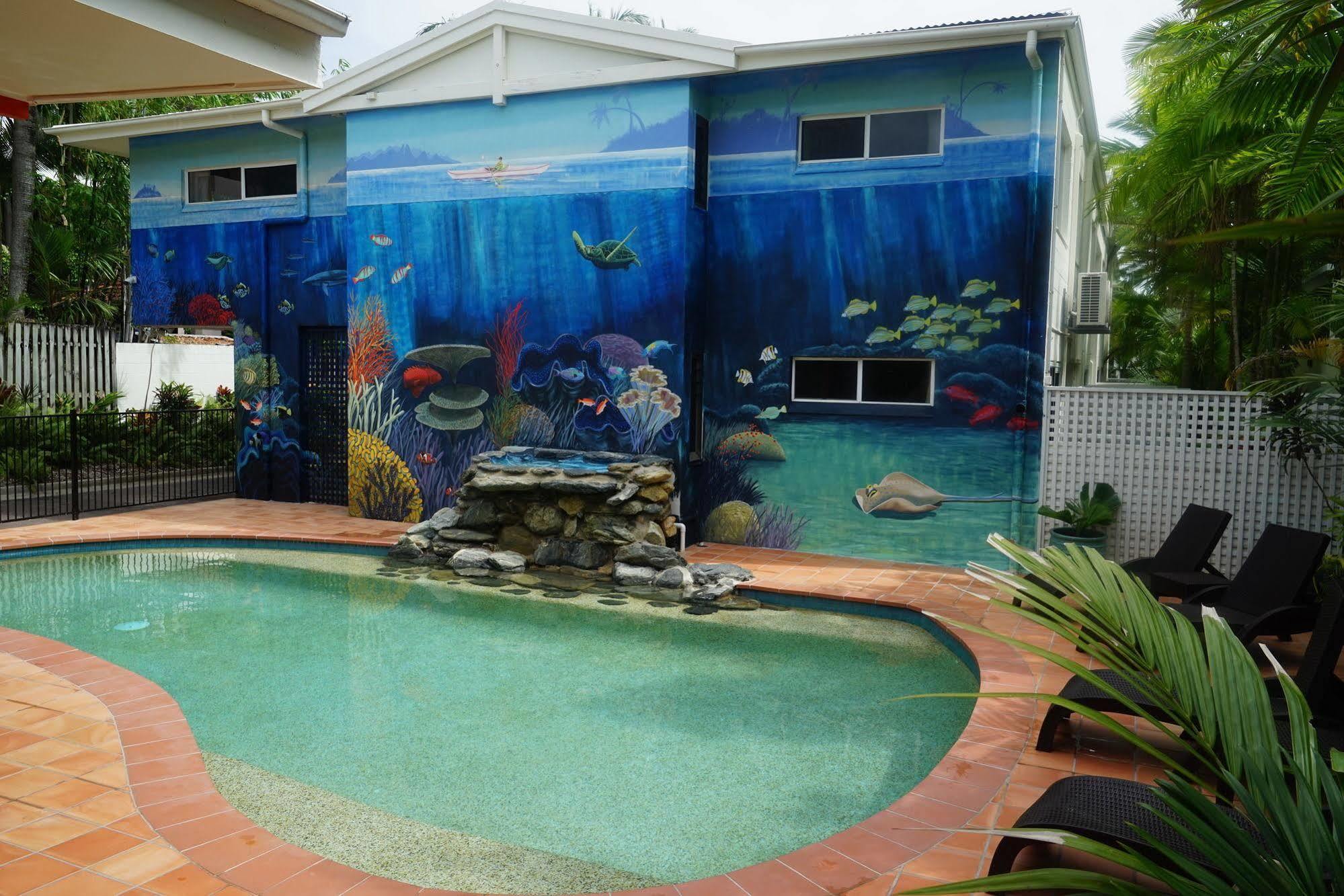 Port Douglas Motel Εξωτερικό φωτογραφία
